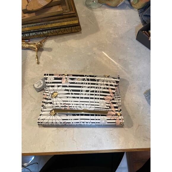 NEW Jessica McClintock OTS Clutch Envelope Sunflowers Gold Chain Snap Enclosure - Picture 1 of 10